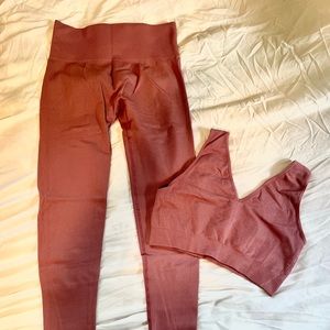 Magenta pink athletic set crop tank top and legging stretchy size large